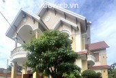Dĩ An – Biệt thự đơn lập siêu đẹp – Full gỗ quý – 530m² – Giá 23 tỷ – NH định giá 25 tỷ
